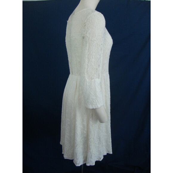 FREE PEOPLE Cream Lace Dress Stretchy Lined SZ S Babydoll Sweetheart Long Sleeve - Picture 2 of 9
